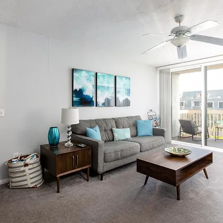 3 Bedroom! - Complex Is On The Beach With Huge Pool Oceanside Exterior photo