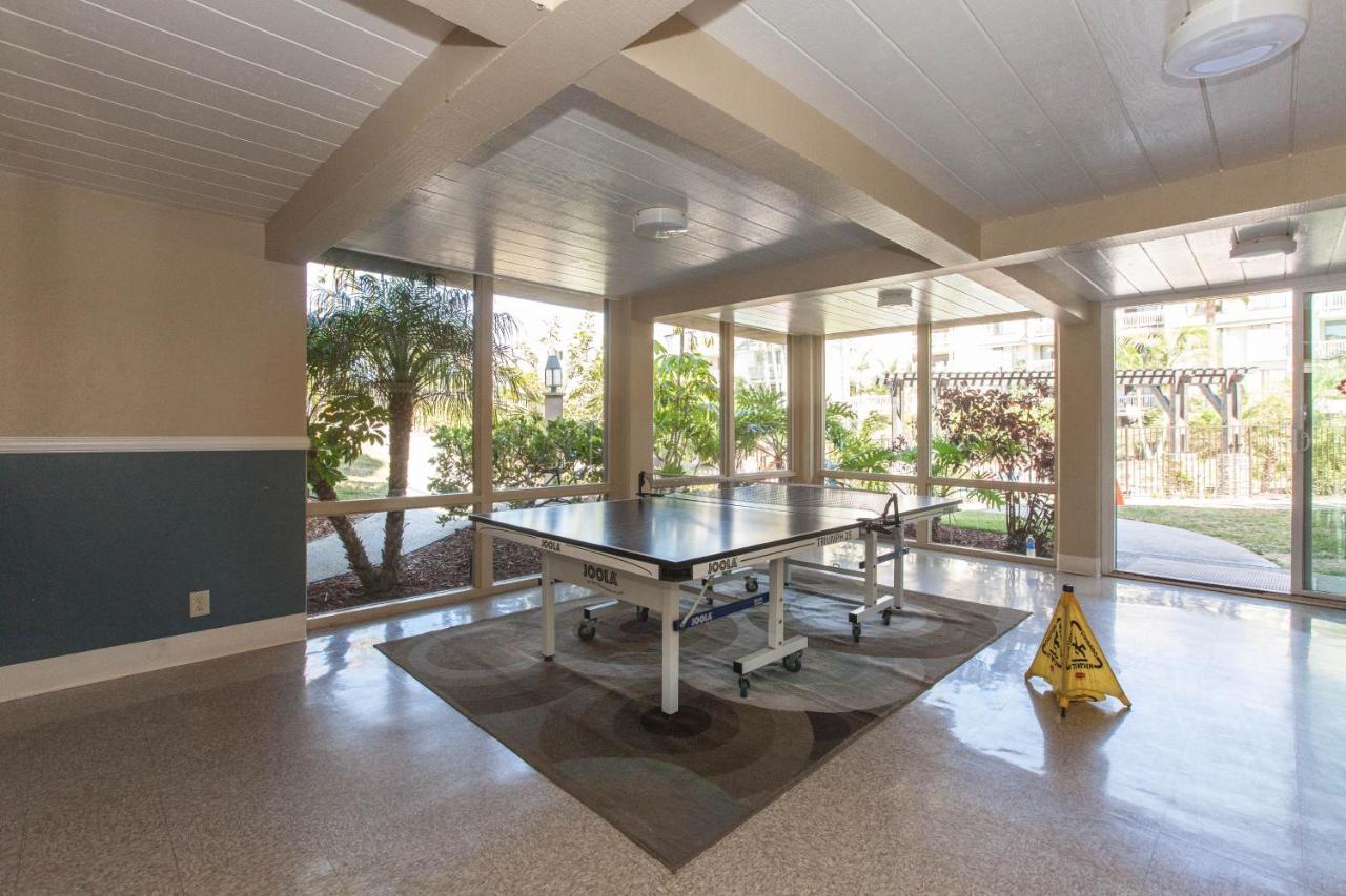 3 Bedroom! - Complex Is On The With Huge Pool